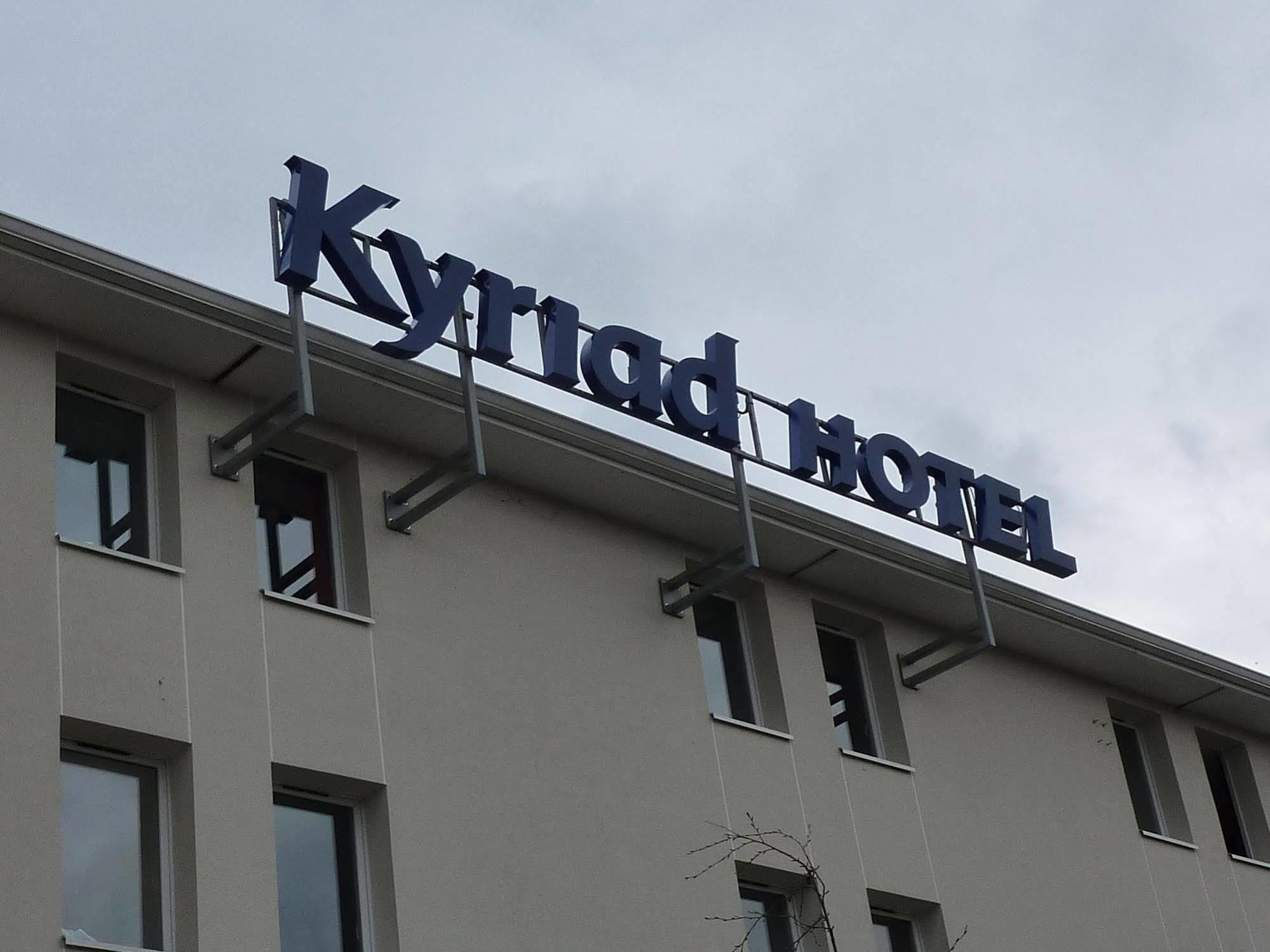 Hotel Kyriad Rouen Sud - Val De Reuil Val-de-Reuil